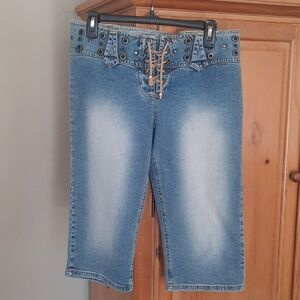 Mudd Capris Jeans